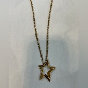 Vintage Gold Star Pendant Necklace